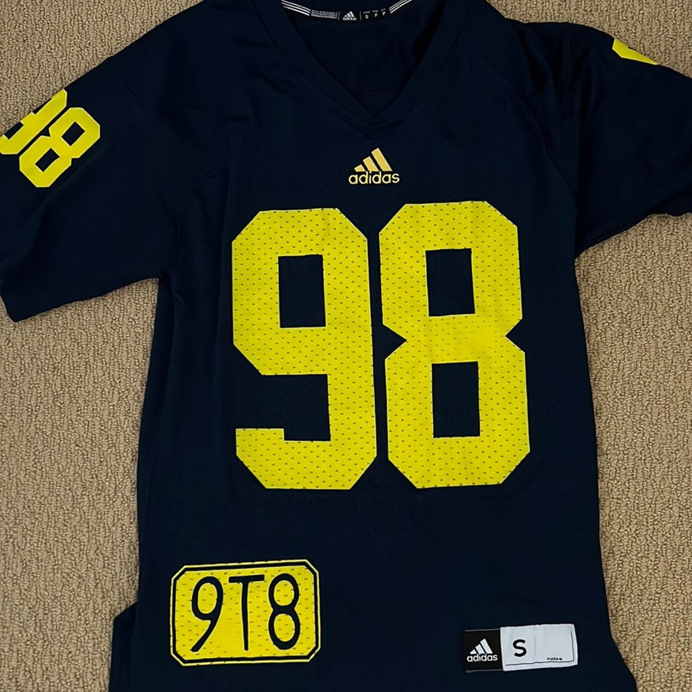 SIZE SMALL Adidas University of Michigan Jersey